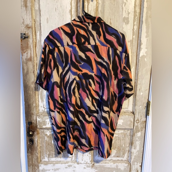 Duvin Men's Animal Print Casual Button-down Shirt - XL - Picture 2 of 5